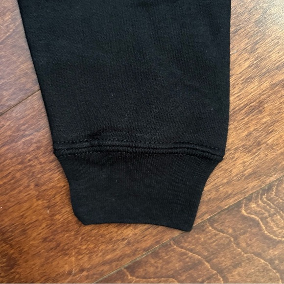 Umbrella Clothing Black and Red “Tour Life” Unisex Hoodie, Size Small - Picture 6 of 9